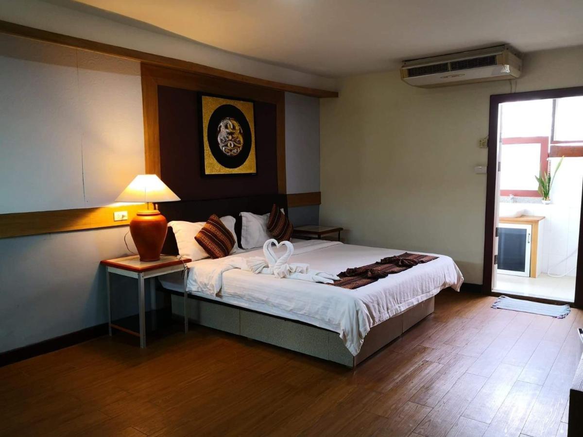 Suanhom Resort Ban Ban San Sai Exterior foto